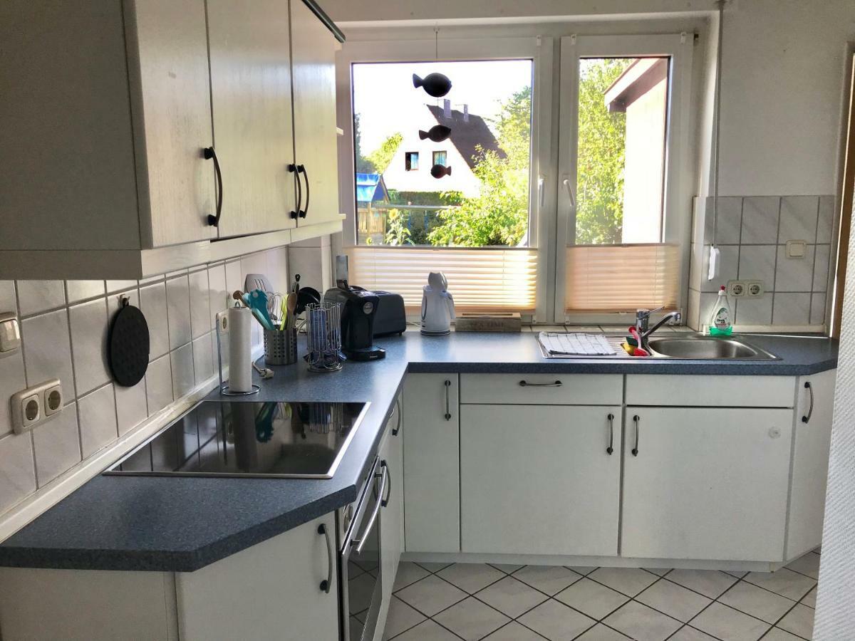 Liegeplatz Twee Apartamento Laboe Exterior foto